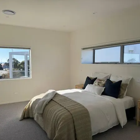 Ferienwohnung Location And Luxury In Timaru Exterior foto