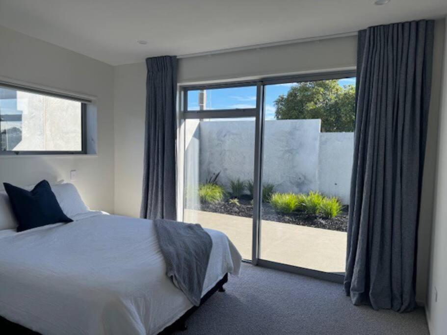 Location And Luxury In Apartment
